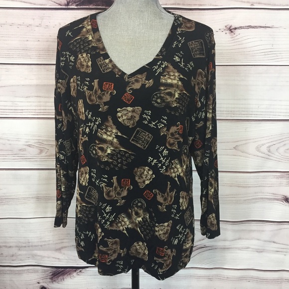 Chico's Tops - Chico’s Travelers 2 Black Print Stretchy Top